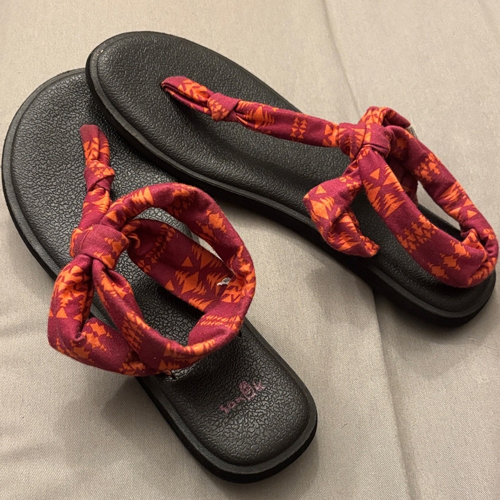 Sanuk Black Sandals with Red and Orange Straps